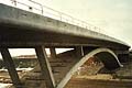 Hotový dálniční most vybudovaný pomocí tvarového bednění